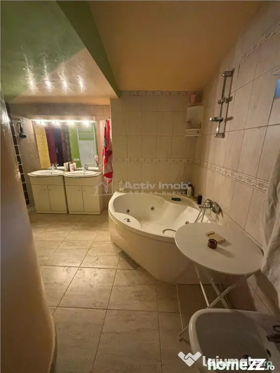 Armeneasca, Vila individuala, Curte comuna - Bucuresti (Bucuresti-Ilfov)
