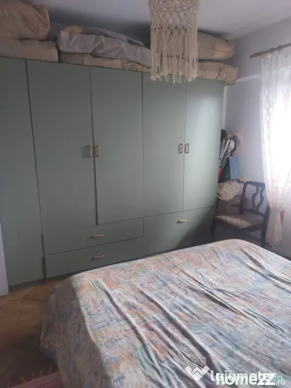 Apartament 3 camere decomandat, Cartier Sărari, zona Spanie - Craiova (Dolj)