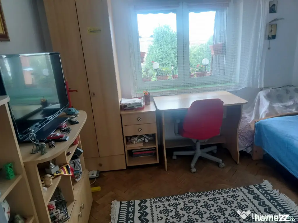Apartament 3 camere decomandat, Cartier Sărari, zona Spanie - Craiova (Dolj)