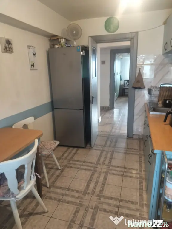 Apartament 3 camere decomandat, Cartier Sărari, zona Spanie - Craiova (Dolj)