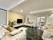 Cosmopolis - Vila N cu 2 Dormitoare si 2 Pergole