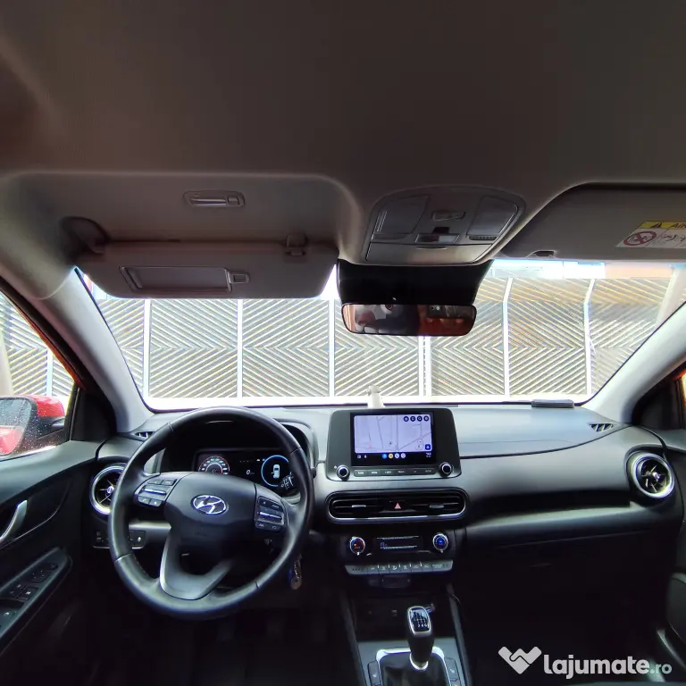 Hyundai Kona 12.000 km primul proprietar