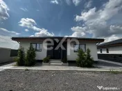 De vanzare casa Crevedia/Samurcasi 