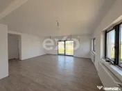 De vanzare casa Crevedia/Samurcasi