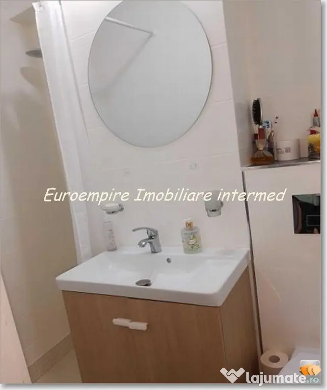 Apartament 3 camere zona Centru