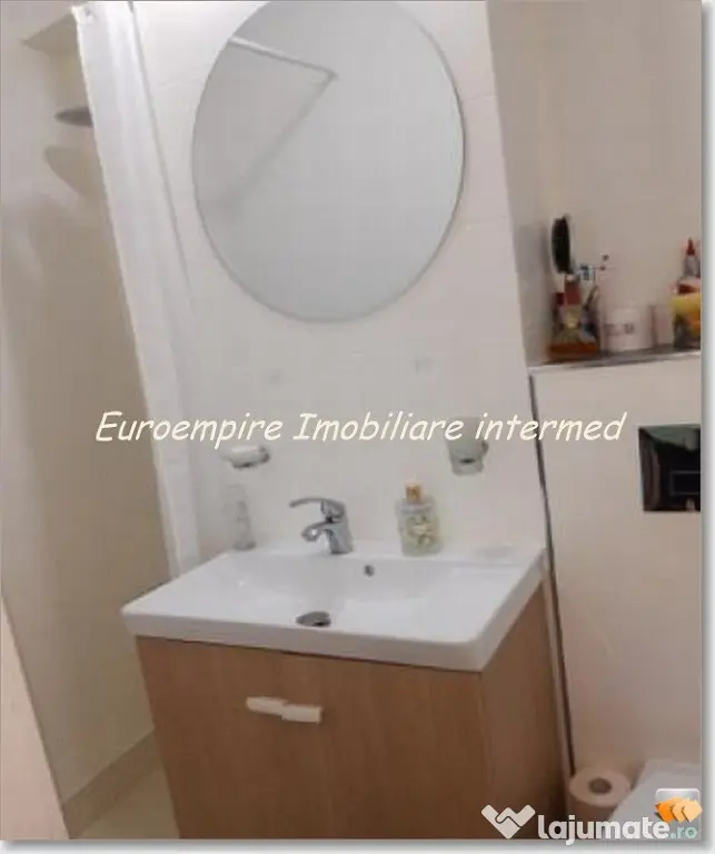 Apartament 3 camere zona Centru