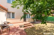 Vanzare Vila Familiala Azur Pipera, 4 cam 120mpu, curte m... 