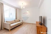 Vanzare Vila Familiala Azur Pipera, 4 cam 120mpu, curte m... 