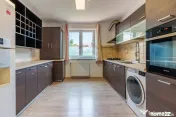 Vanzare Vila Familiala Azur Pipera, 4 cam 120mpu, curte m...