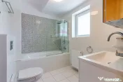 Vanzare Vila Familiala Azur Pipera, 4 cam 120mpu, curte m...