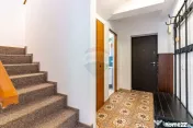 Vanzare Vila Familiala Azur Pipera, 4 cam 120mpu, curte m... 