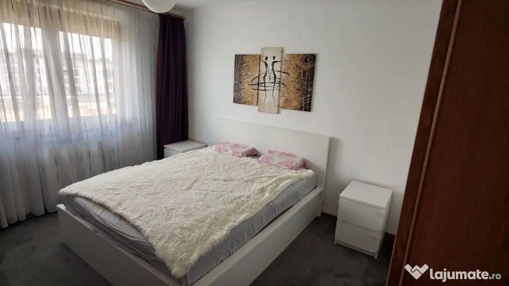 Apartament 2 camere zona TRACTORUL