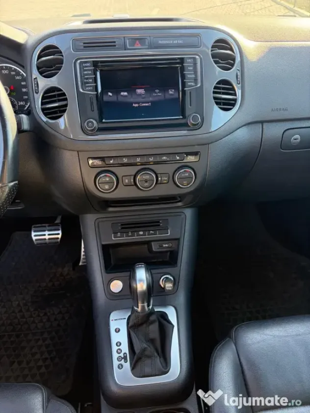 VW TIGUAN R-Line,184cp,4x4,2.0,auto,13000Euro+TVA