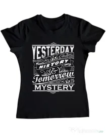 Tricou ADLER dama Yesterday is history Negru