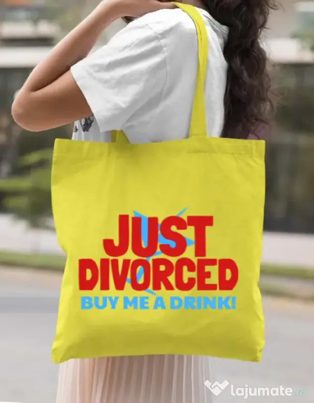 Sacosa personalizata Burlacite Just divorced Galben