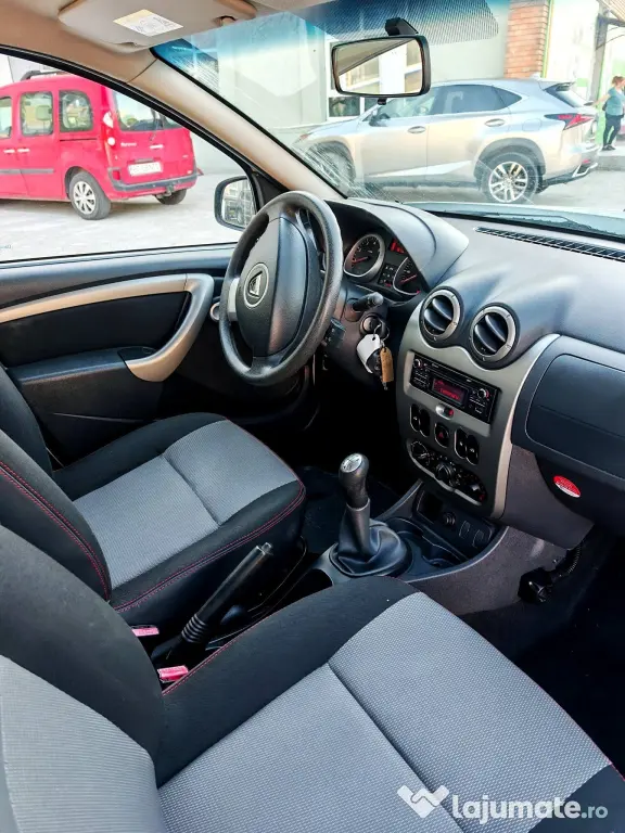 Dacia Duster 1.6 Benzina - An 2014 - Euro 5 - 139.000 km