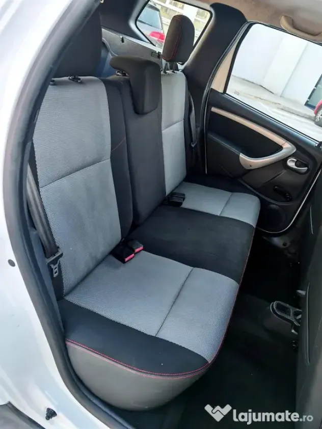 Dacia Duster 1.6 Benzina - An 2014 - Euro 5 - 139.000 km