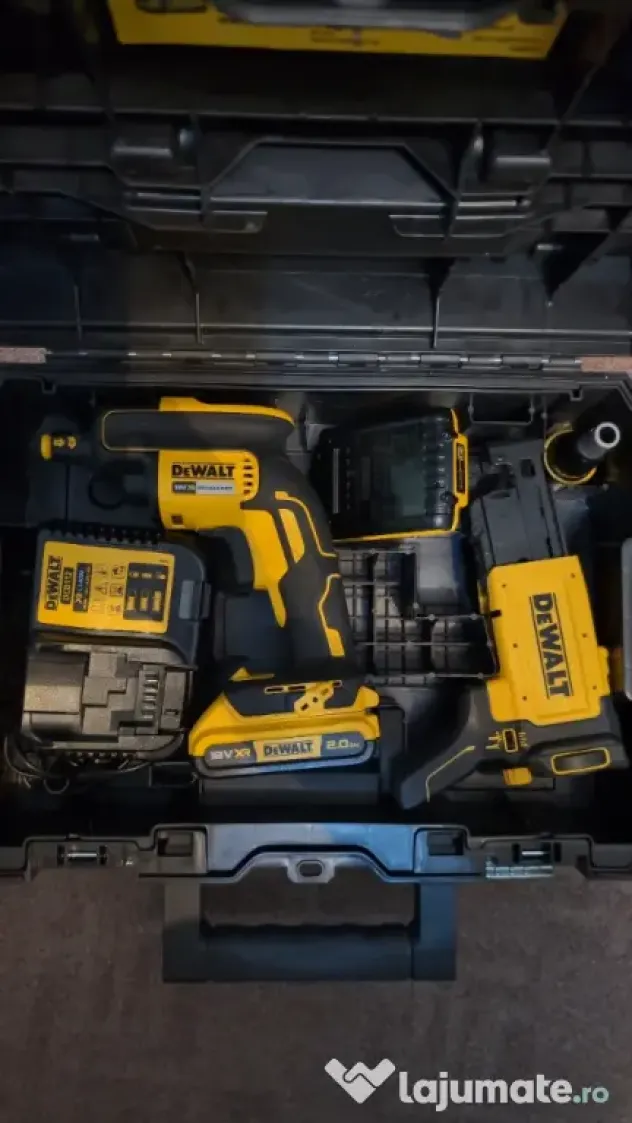 DeWalt