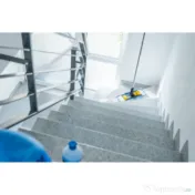 Firmă de curățenie scări de bloc