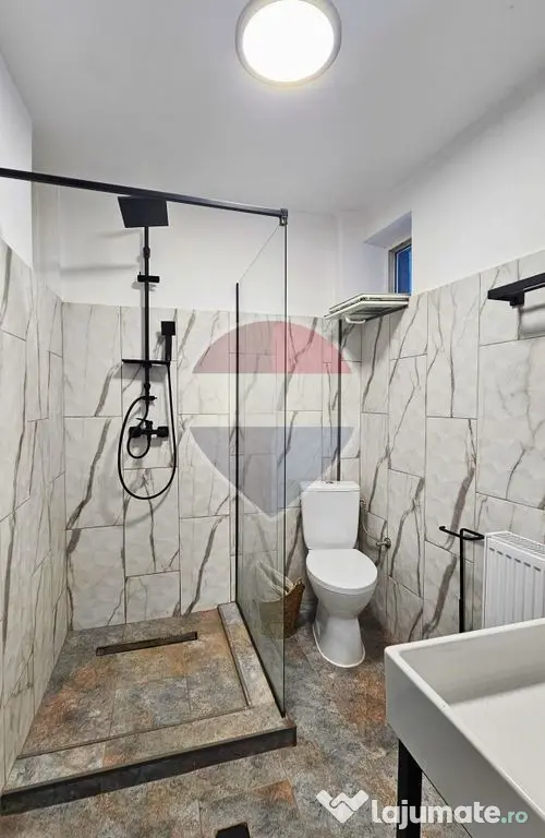 Spațiu modern, compartimentabil, 120 mp, cu terasă – ...