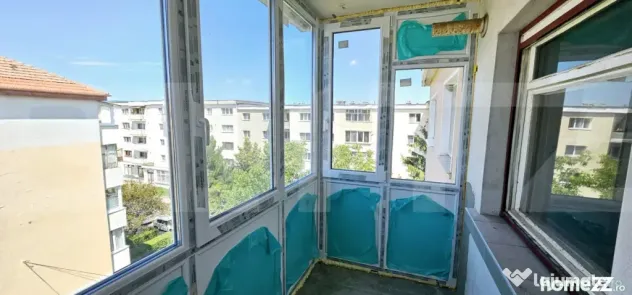 Apartament 3 camere, decomandat, cu 2 băi, Sfantu Gheorghe