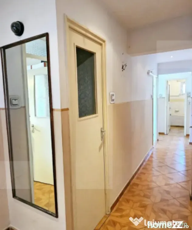 Apartament 3 camere, decomandat, cu 2 băi, Sfantu Gheorghe