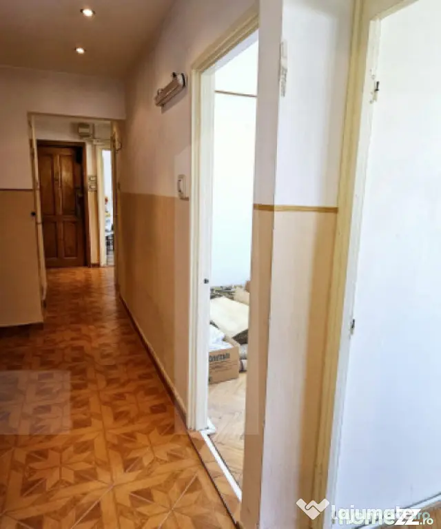 Apartament 3 camere, decomandat, cu 2 băi, Sfantu Gheorghe