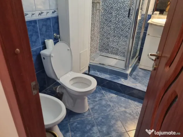 Apartament de 2 camere zona Astra ,str soarelui