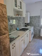 Apartament de 2 camere zona Astra ,str soarelui