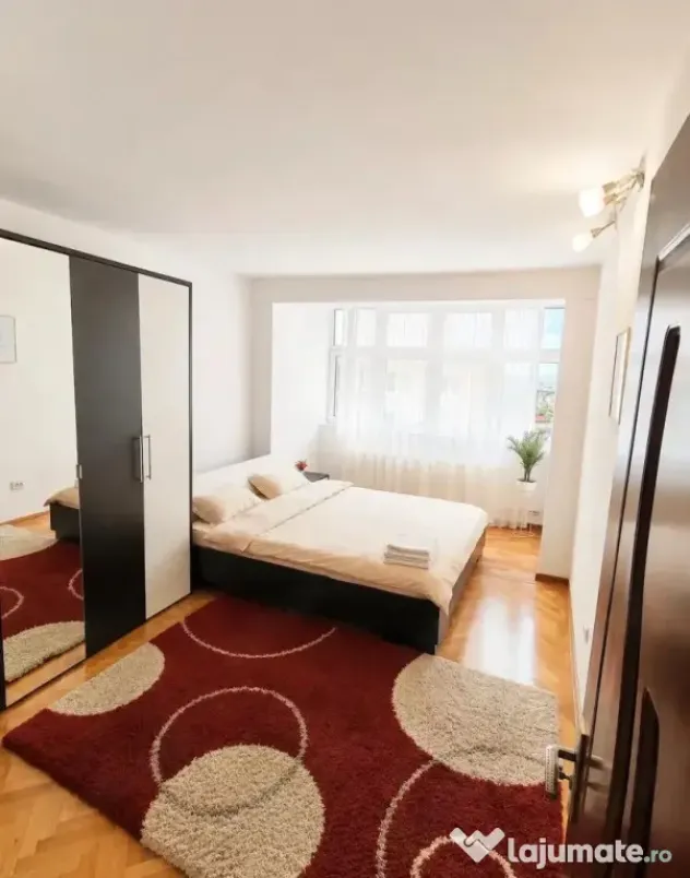 Apartament 3 camere decomandat | 65 mp utili | Priveliște p