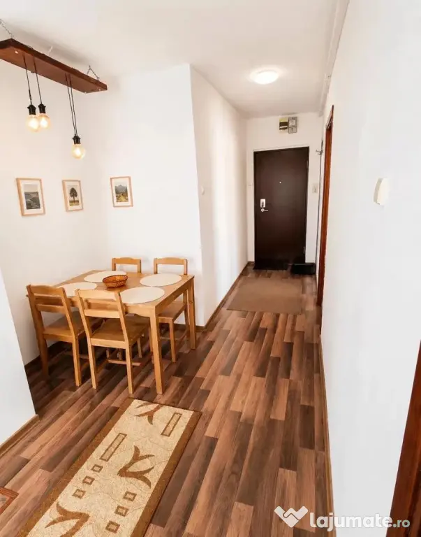 Apartament 3 camere decomandat | 65 mp utili | Priveliște p