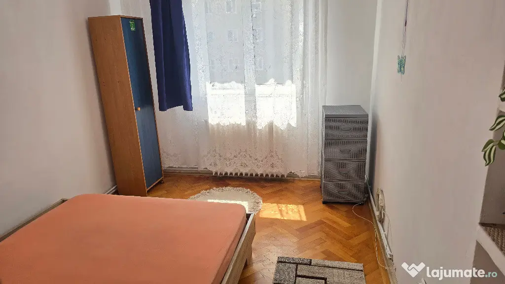 Vand apartament 2 camere cu intrari separate Deva, Al. Jiului, mobilat