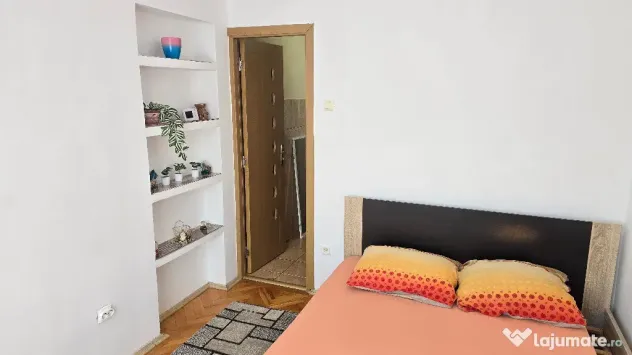 Vand apartament 2 camere cu intrari separate Deva, Al. Jiului, mobilat