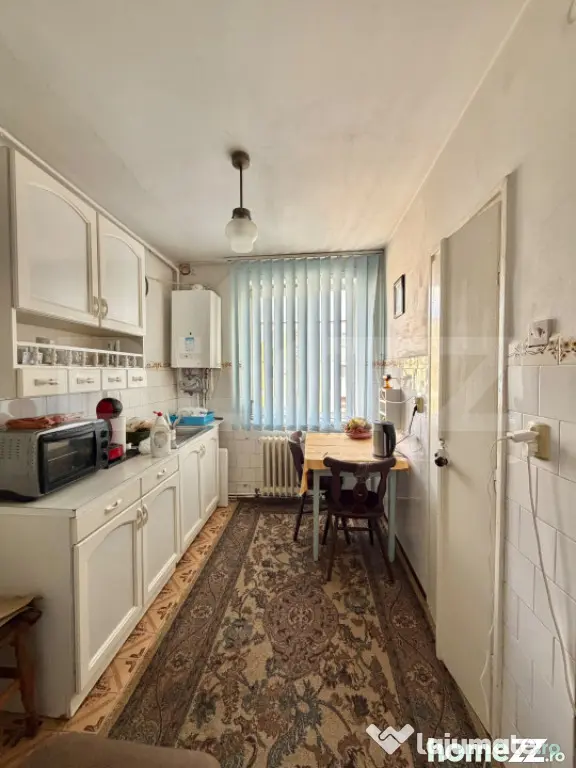 Apartament cu 2 camere, 47 mp, etaj 3, zona Micro II