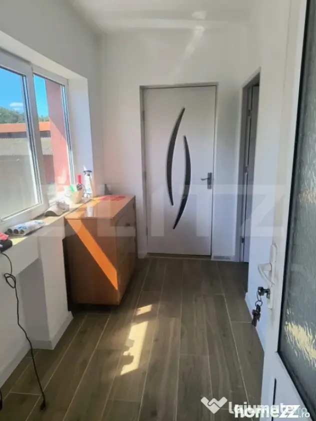 Casa de vanzare, 73 mp, zona Sanmarghita