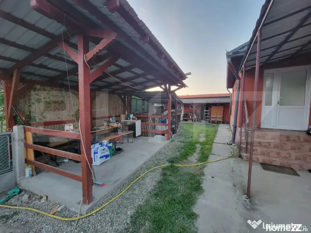 Casa de vanzare, 73 mp, zona Sanmarghita