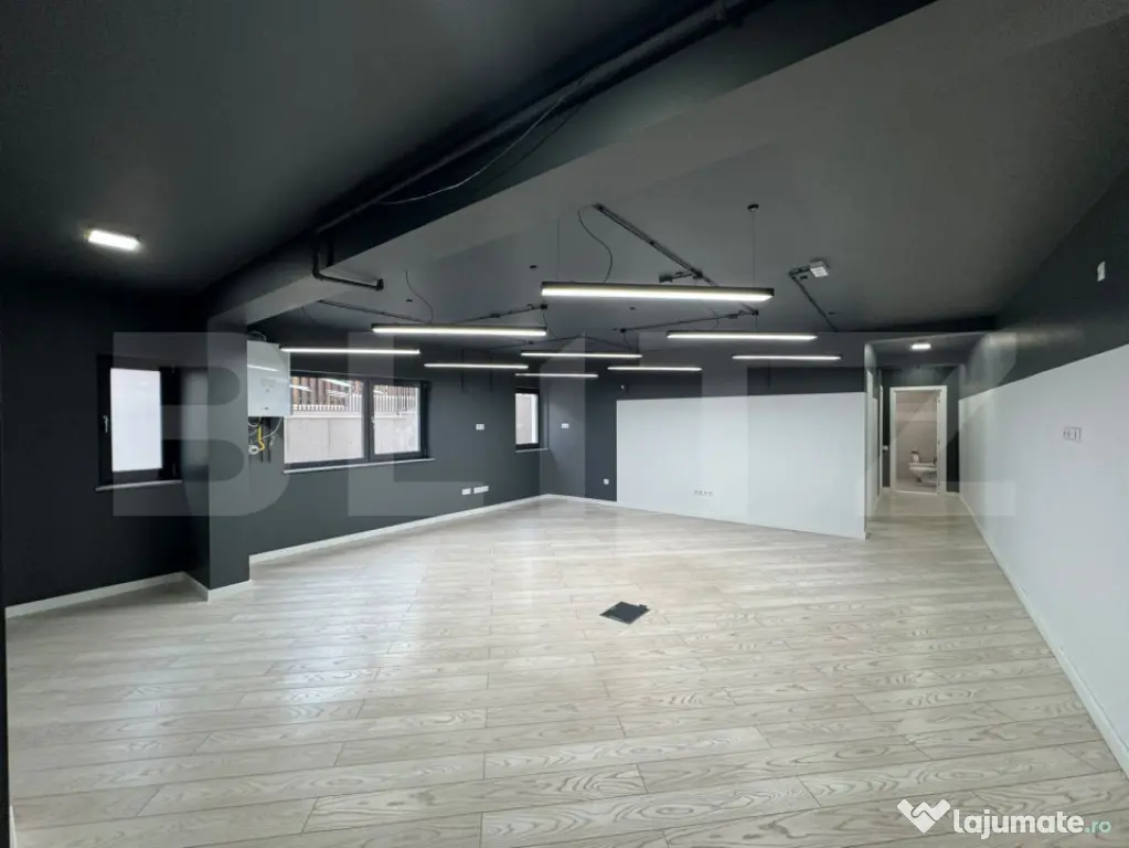 Clădire de Birouri Modernă – 500 mp, Superfinisată, Ter