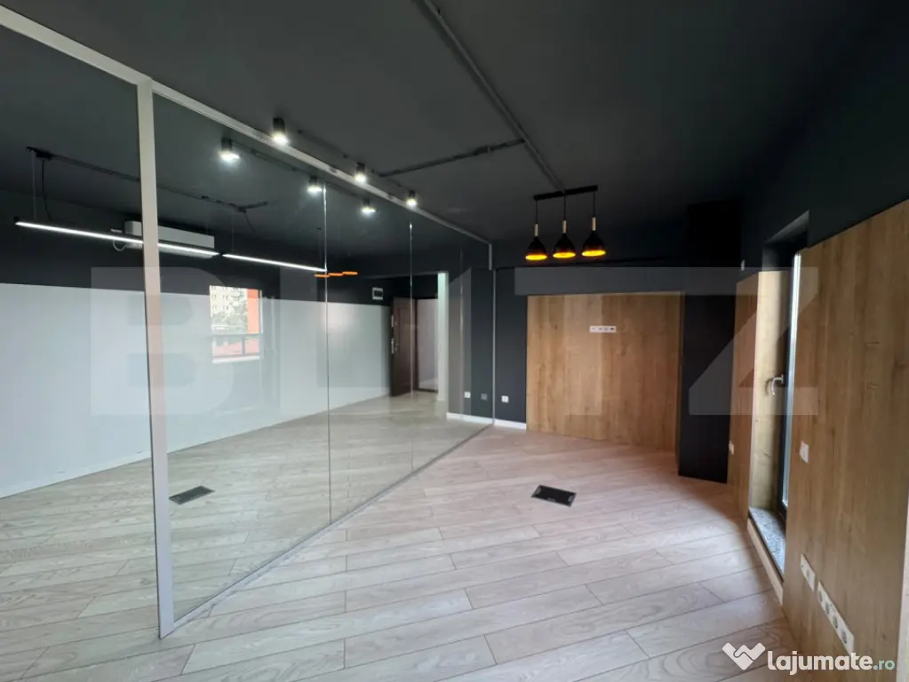 Clădire de Birouri Modernă – 500 mp, Superfinisată, Ter