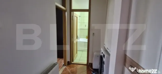 Apartament de vânzare, 72 mp, zona Micro 12 - Targoviste (Dambovita)