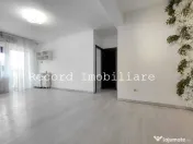 Spatiu comercial pretabil salon infrumusetare Floresti 