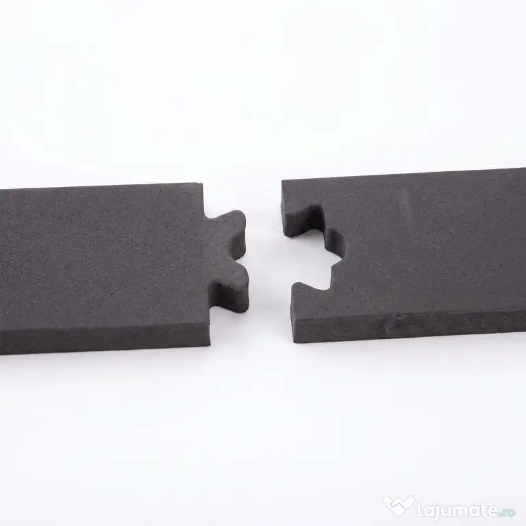 HOMCOM Kit Usa Glisanta 100kg max din Otel Carbon, pentru Usi Glisante cu Sina, 2 Manere, 2 Opritoare Usa, 2 Opritoare Podea, 183x4x0.6 cm