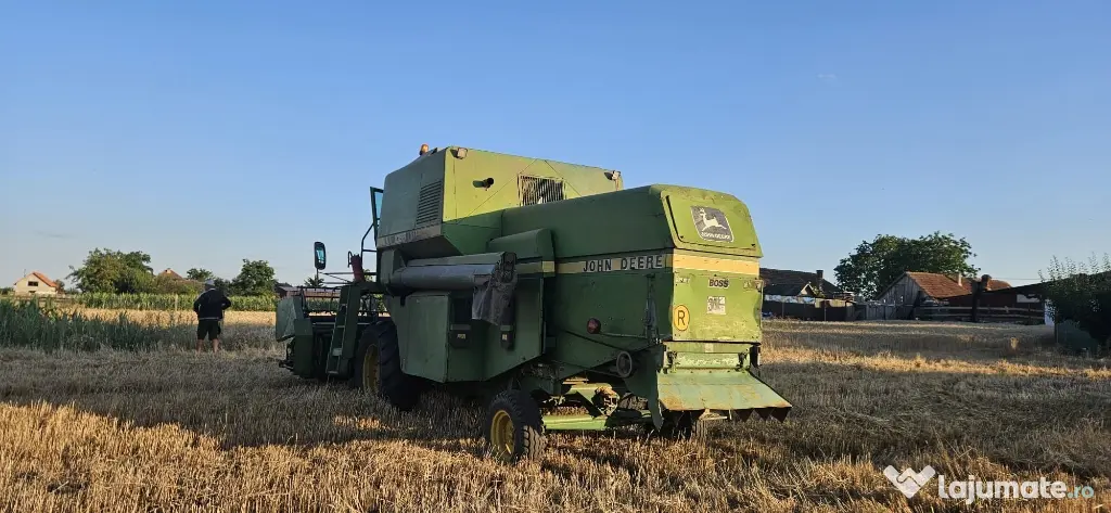 Combina John Deere 1065