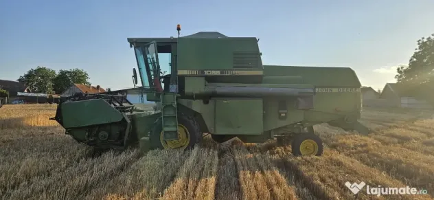 Combina John Deere 1065