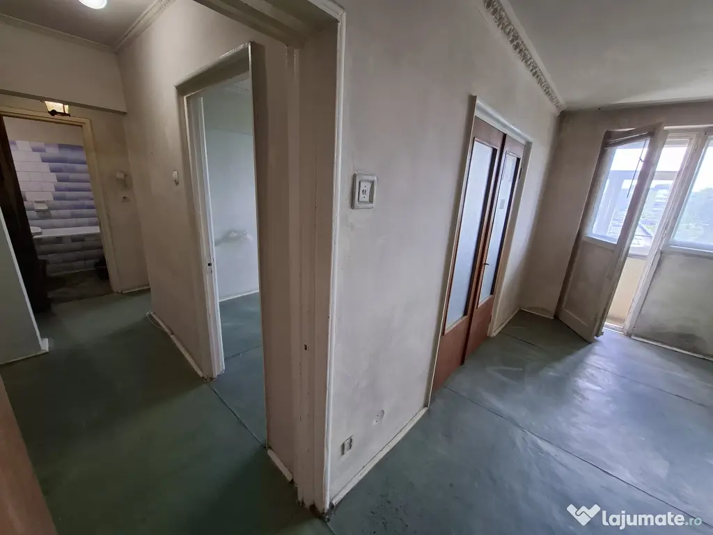Apartament 3 camere, decomandat. Bloc reabilitat. Drumul Taberei. Proprietar
