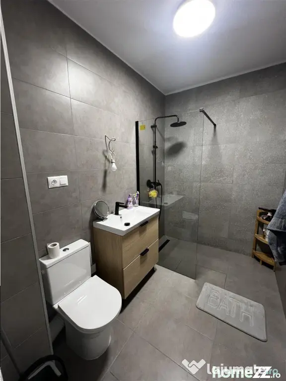 Apartament intabulat cu 2 camere la cheie etaj 1 zona Doamna - Sibiu (Sibiu)