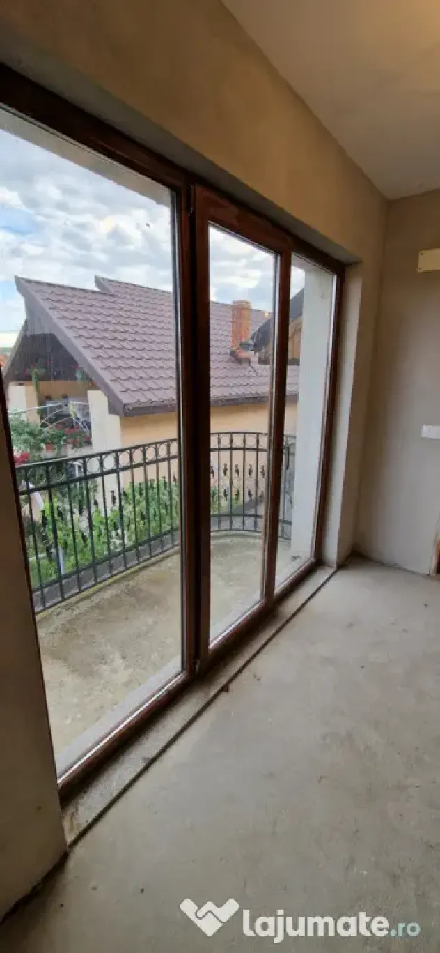 Casă de vânzare, 86 mp, zona Iancu Jianu - Olt