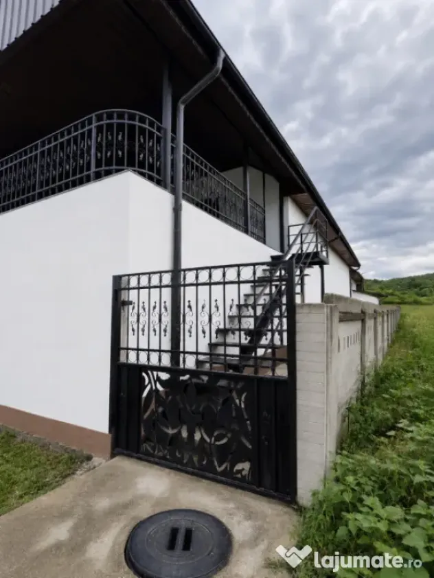 Casă de vânzare, 86 mp, zona Iancu Jianu - Olt