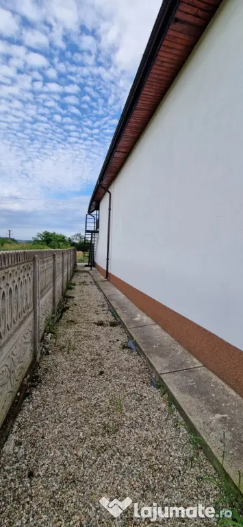 Casă de vânzare, 86 mp, zona Iancu Jianu - Olt