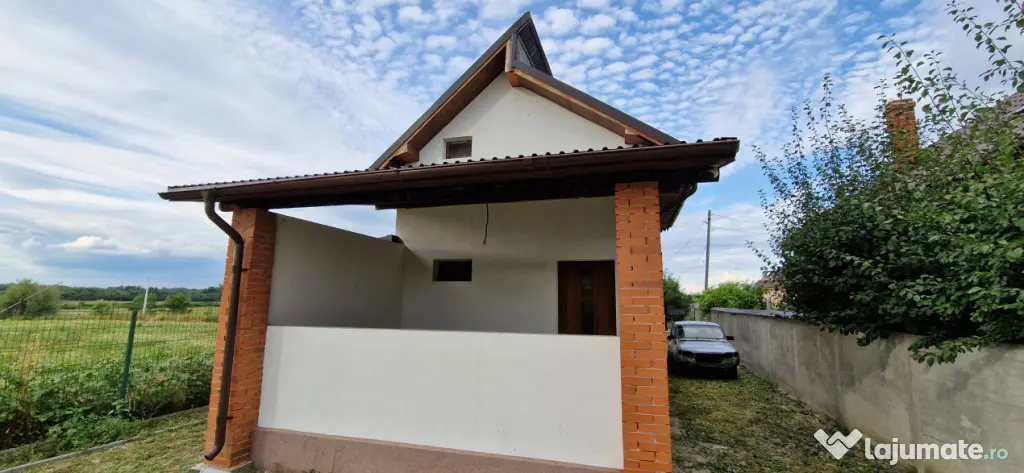 Casă de vânzare, 86 mp, zona Iancu Jianu - Olt