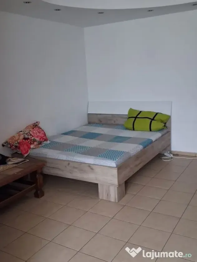 Aparatorii patriei turnu magurele etaj 9